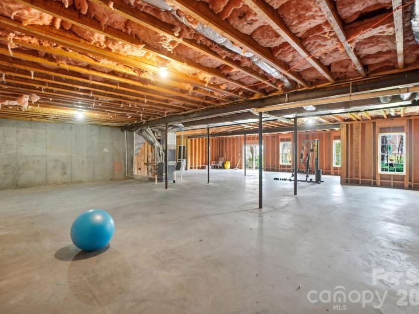 8205 Sturminster Drive, Waxhaw, NC 28173.  MLS# CAR4350070, YatesRealty ID 4887. 
