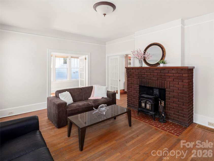 65 Longview Road, Asheville, NC 28806.  MLS# CAR4418878, YatesRealty ID 48872. 