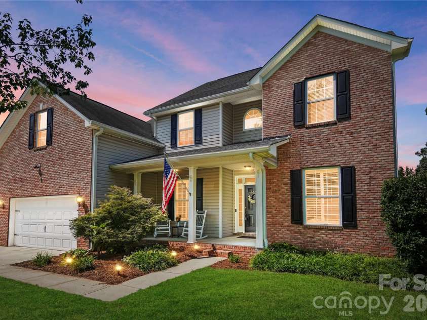 14720 Bridle Trace Lane, Pineville, NC 28134.  MLS# CAR4420772, YatesRealty ID 48873. 