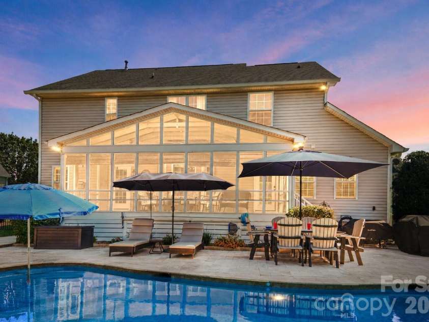 14720 Bridle Trace Lane, Pineville, NC 28134.  MLS# CAR4420772, YatesRealty ID 48873. 