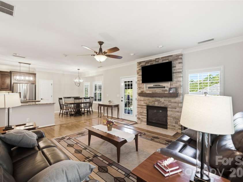 14720 Bridle Trace Lane, Pineville, NC 28134.  MLS# CAR4420772, YatesRealty ID 48873. 