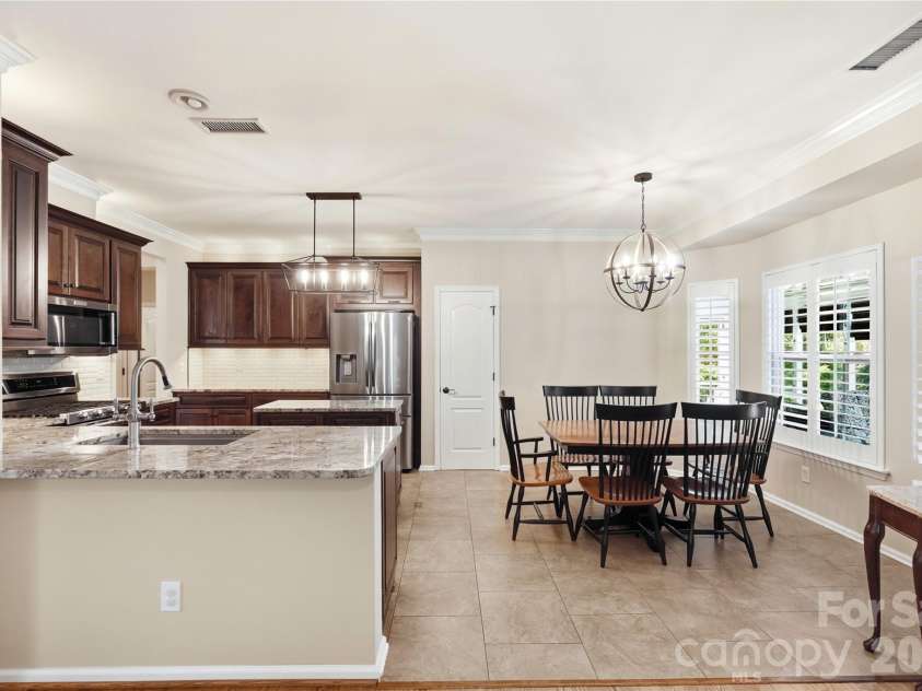 14720 Bridle Trace Lane, Pineville, NC 28134.  MLS# CAR4420772, YatesRealty ID 48873. 