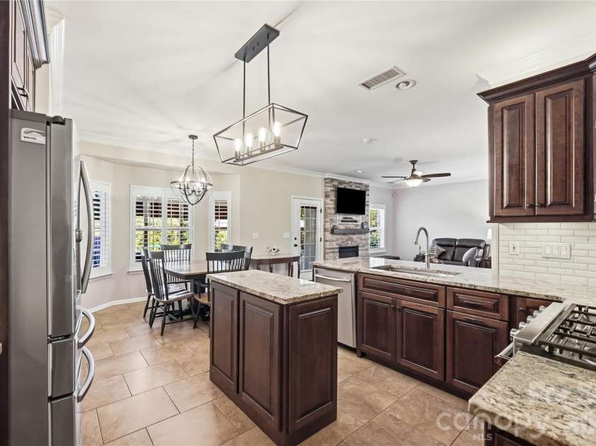 14720 Bridle Trace Lane, Pineville, NC 28134.  MLS# CAR4420772, YatesRealty ID 48873. 