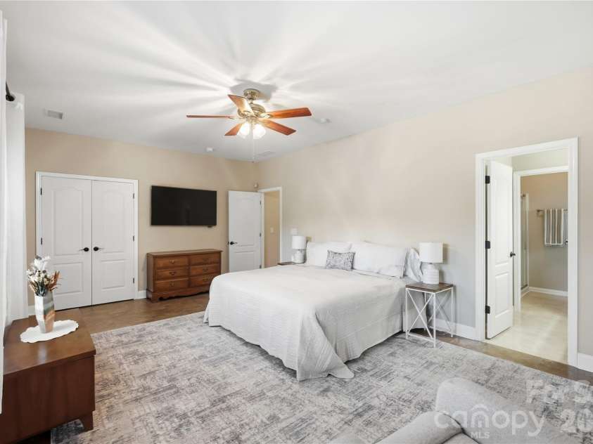 14720 Bridle Trace Lane, Pineville, NC 28134.  MLS# CAR4420772, YatesRealty ID 48873. 