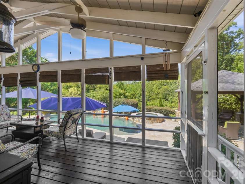 14720 Bridle Trace Lane, Pineville, NC 28134.  MLS# CAR4420772, YatesRealty ID 48873. 