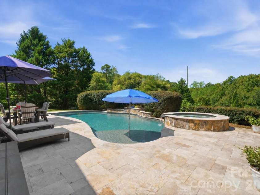 14720 Bridle Trace Lane, Pineville, NC 28134.  MLS# CAR4420772, YatesRealty ID 48873. 