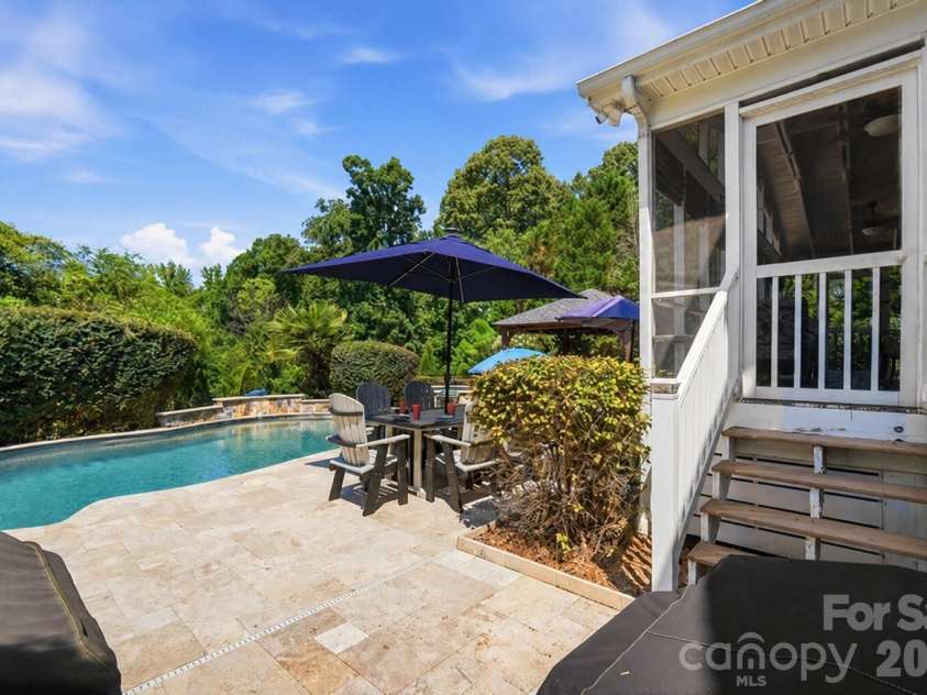 14720 Bridle Trace Lane, Pineville, NC 28134.  MLS# CAR4420772, YatesRealty ID 48873. 