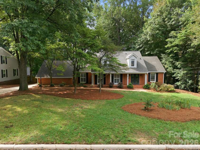 217 Sheridan Drive, Salisbury, NC 28144.  MLS# CAR4421702, YatesRealty ID 48875. 