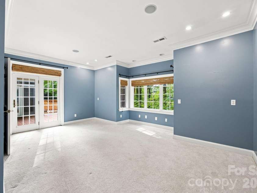 217 Sheridan Drive, Salisbury, NC 28144.  MLS# CAR4421702, YatesRealty ID 48875. 