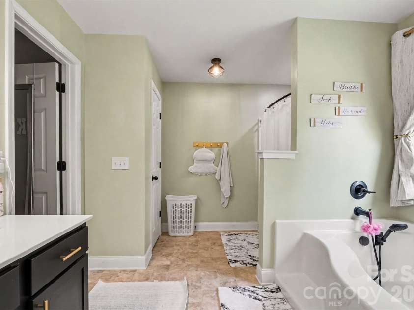 6705 Long Island Road, Catawba, NC 28609.  MLS# CAR4420553, YatesRealty ID 48876. 