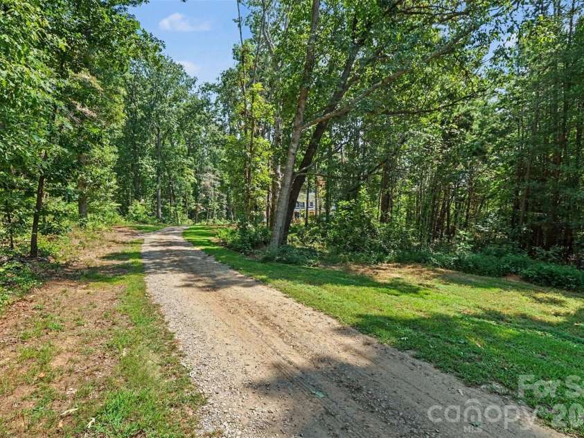 6705 Long Island Road, Catawba, NC 28609.  MLS# CAR4420553, YatesRealty ID 48876. 