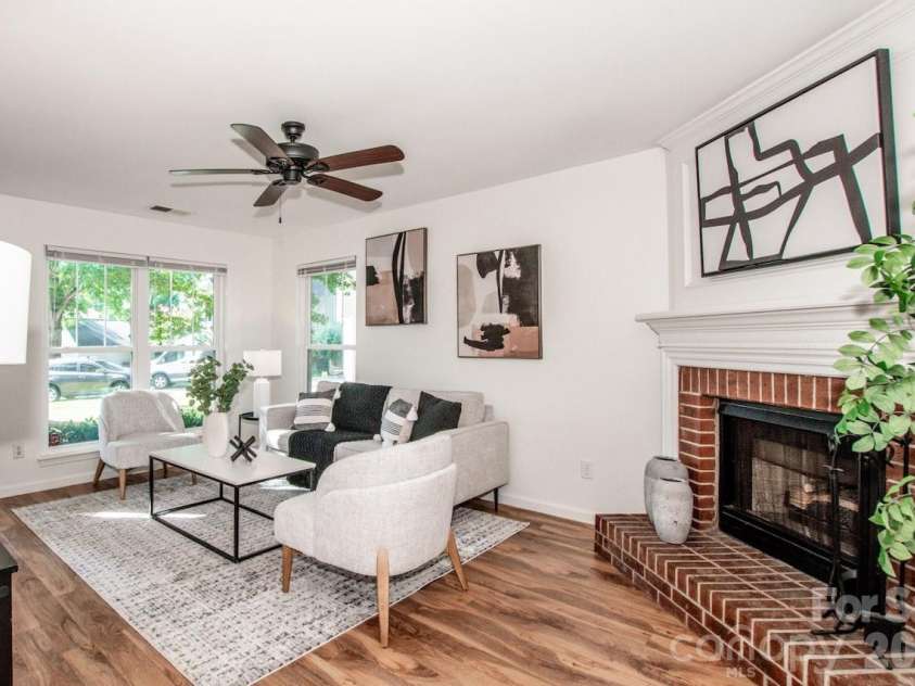7605 Wynstone Ridge Circle, Huntersville, NC 28078.  MLS# CAR4421320, YatesRealty ID 48877. 