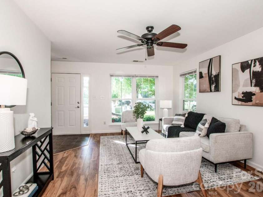 7605 Wynstone Ridge Circle, Huntersville, NC 28078.  MLS# CAR4421320, YatesRealty ID 48877. 