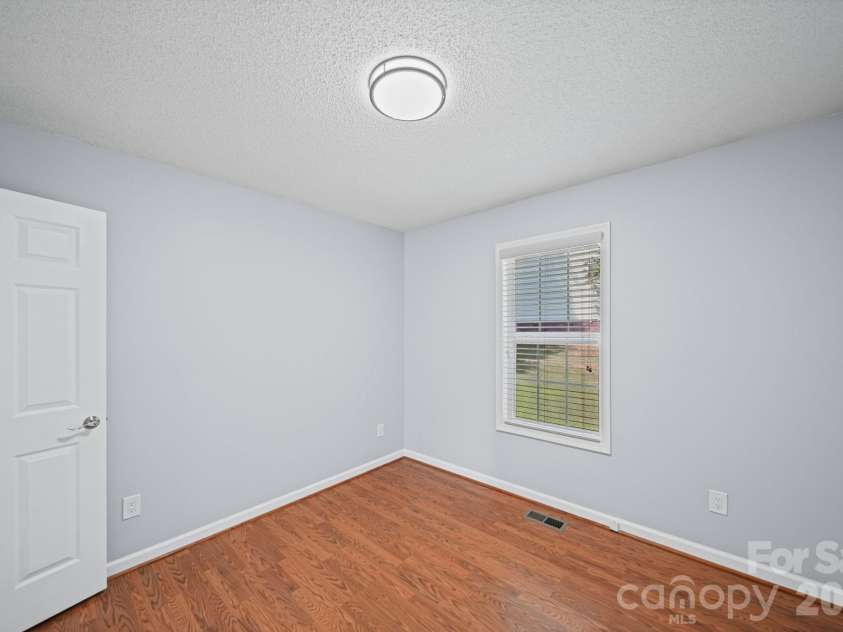 2425 Red Tip Drive, Concord, NC 28025.  MLS# CAR4419516, YatesRealty ID 48878. 
