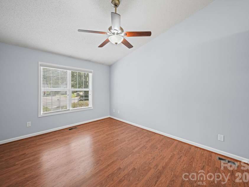 2425 Red Tip Drive, Concord, NC 28025.  MLS# CAR4419516, YatesRealty ID 48878. 