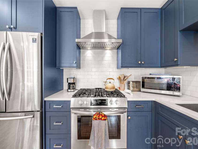 101 Olney Road, Asheville, NC 28806.  MLS# CAR4421259, YatesRealty ID 48879. Gorgeous kitchen!