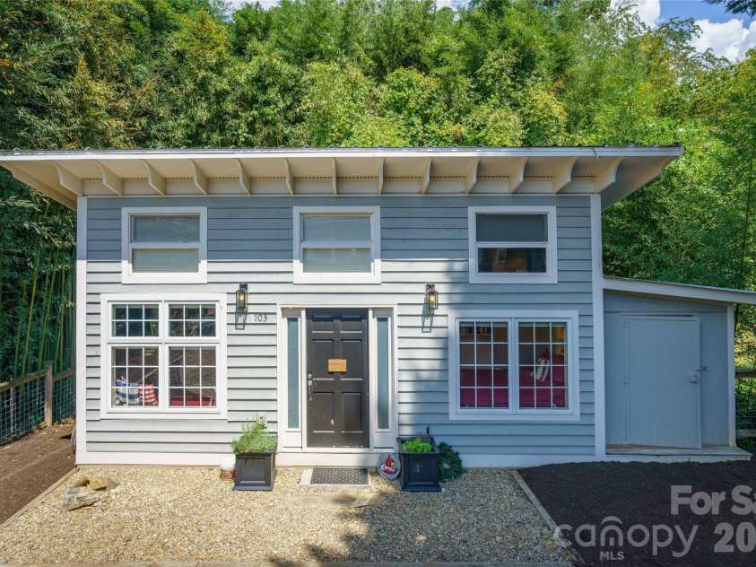 101 Olney Road, Asheville, NC 28806.  MLS# CAR4421259, YatesRealty ID 48879. Offset your expenses with this income producing gem
