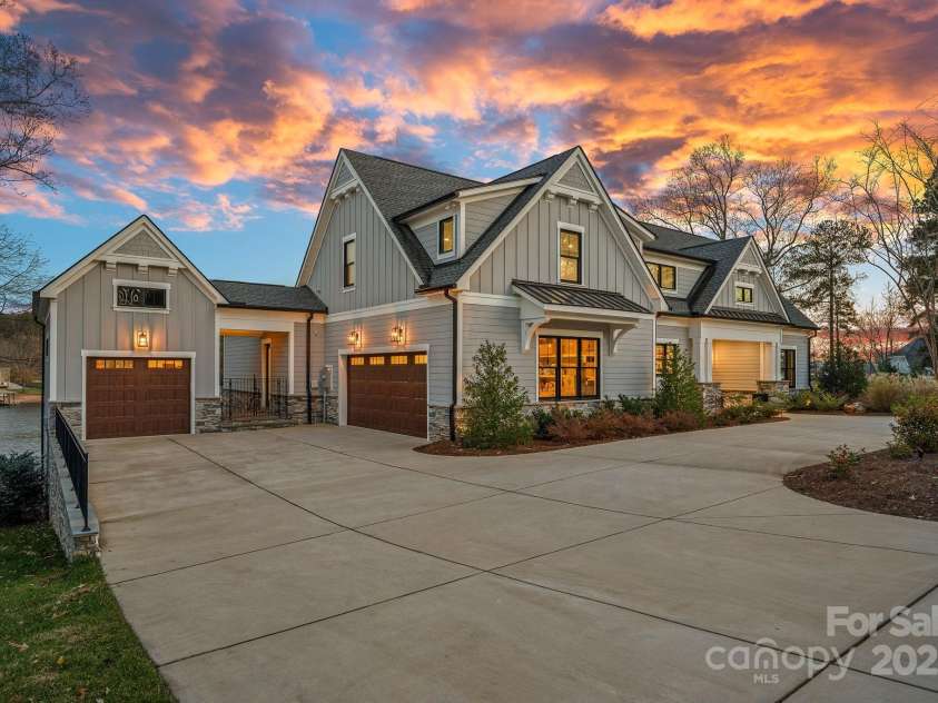 231 Barber Loop, Mooresville, NC 28117.  MLS# CAR4327820, YatesRealty ID 4888. 