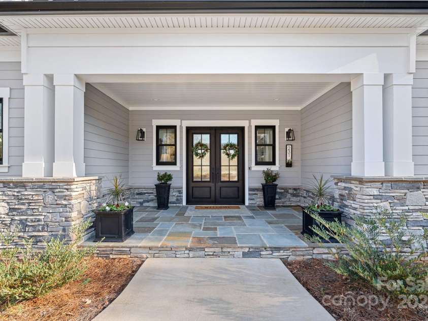 231 Barber Loop, Mooresville, NC 28117.  MLS# CAR4327820, YatesRealty ID 4888. 