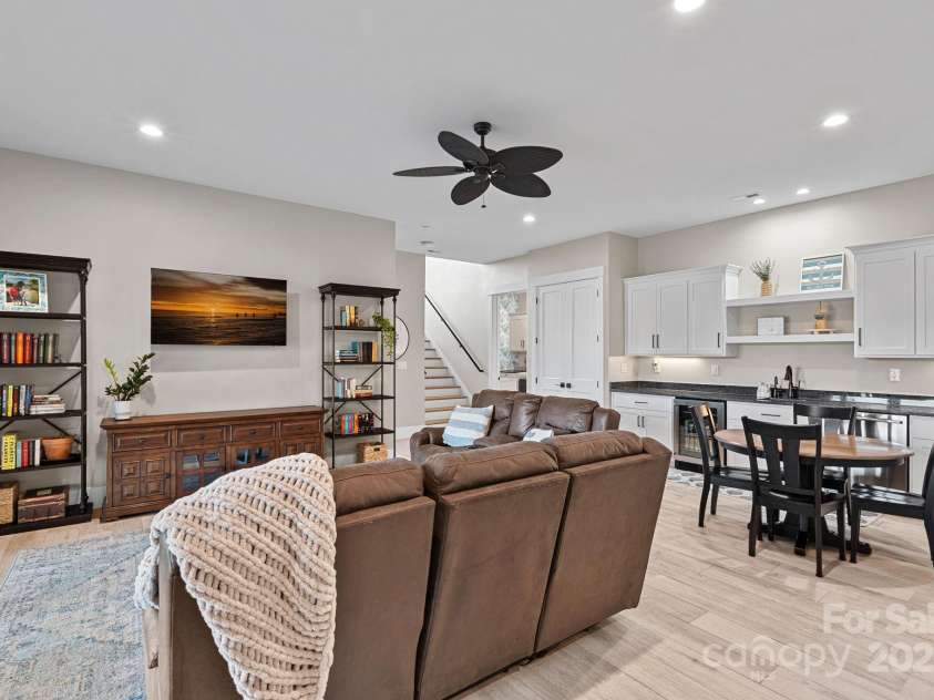 231 Barber Loop, Mooresville, NC 28117.  MLS# CAR4327820, YatesRealty ID 4888. 