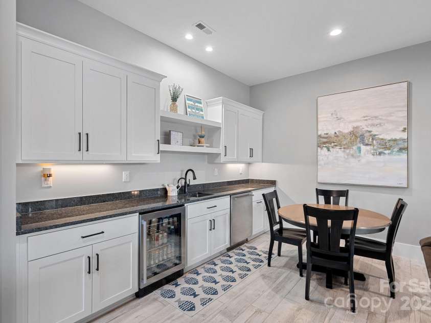 231 Barber Loop, Mooresville, NC 28117.  MLS# CAR4327820, YatesRealty ID 4888. 