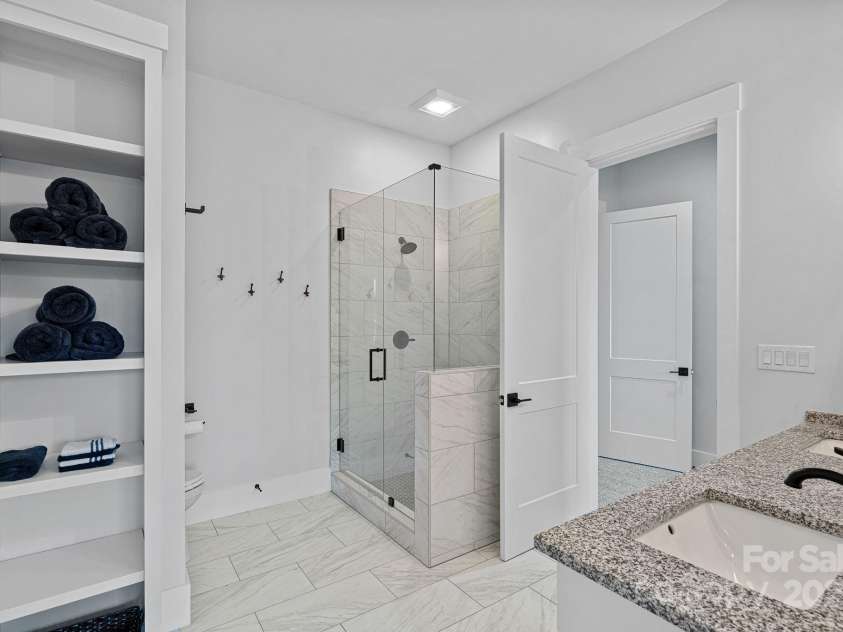 231 Barber Loop, Mooresville, NC 28117.  MLS# CAR4327820, YatesRealty ID 4888. 