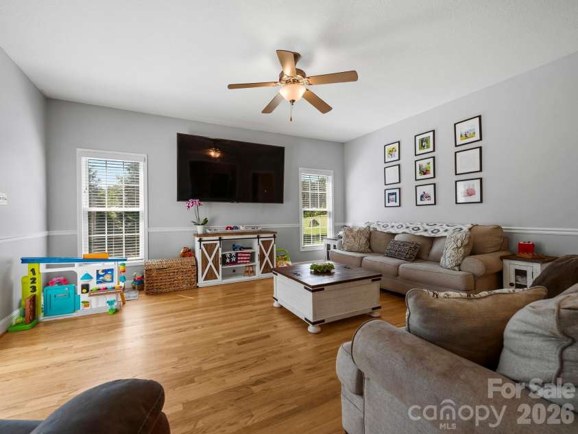 66 Azalea Drive, Weaverville, NC 28787.  MLS# CAR4421280, YatesRealty ID 48881. 