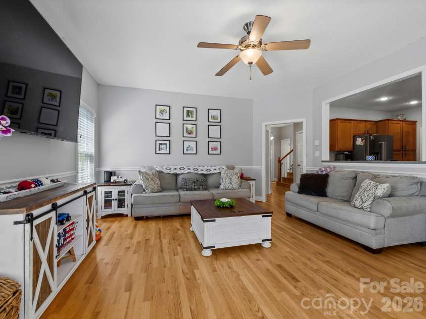 66 Azalea Drive, Weaverville, NC 28787.  MLS# CAR4421280, YatesRealty ID 48881. 