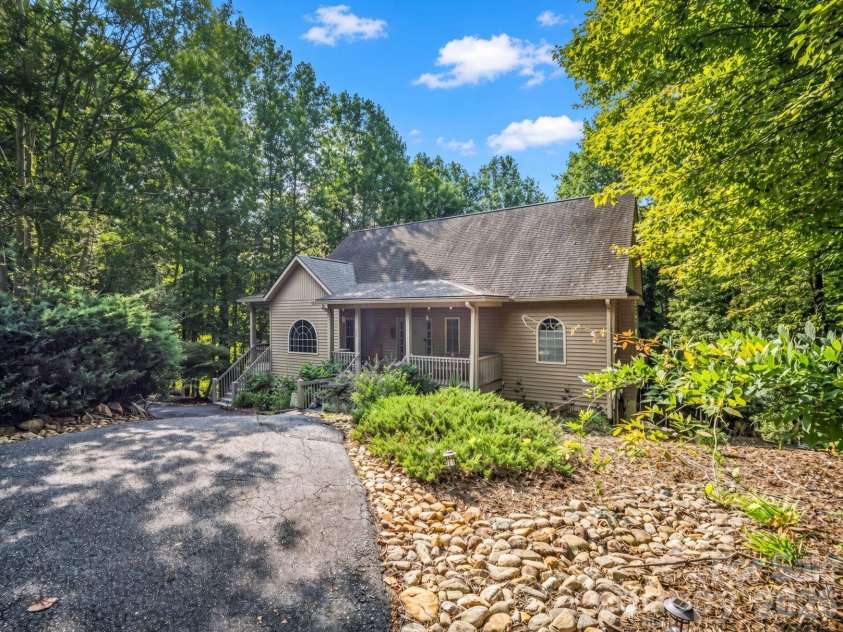107 Wilkerson Court, Lake Lure, NC 28746.  MLS# CAR4420793, YatesRealty ID 48882. 