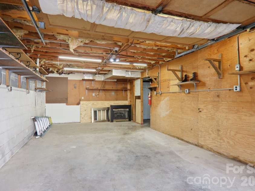 148 Lower Christ School Road, Fletcher, NC 28732.  MLS# CAR4347020, YatesRealty ID 4889. 2 car garage