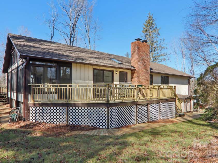 148 Lower Christ School Road, Fletcher, NC 28732.  MLS# CAR4347020, YatesRealty ID 4889. 