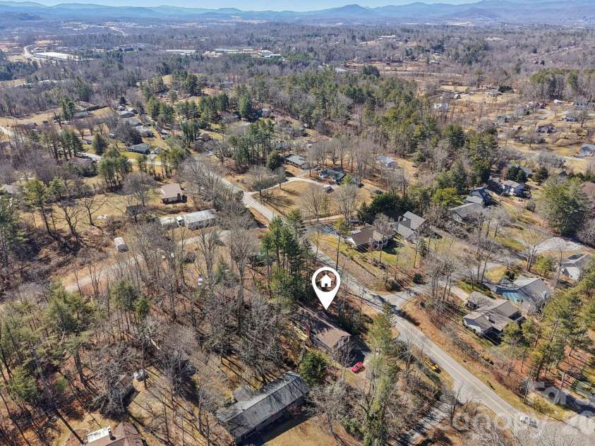 148 Lower Christ School Road, Fletcher, NC 28732.  MLS# CAR4347020, YatesRealty ID 4889. 