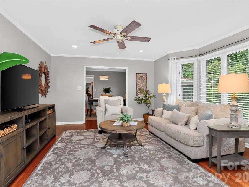 6014 Lake Providence Lane, Charlotte, NC 28277.  MLS# CAR4417840, YatesRealty ID 48890. 