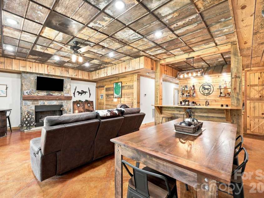 341 Riverbend Road, Troy, NC 27371.  MLS# CAR4419110, YatesRealty ID 48893. 
