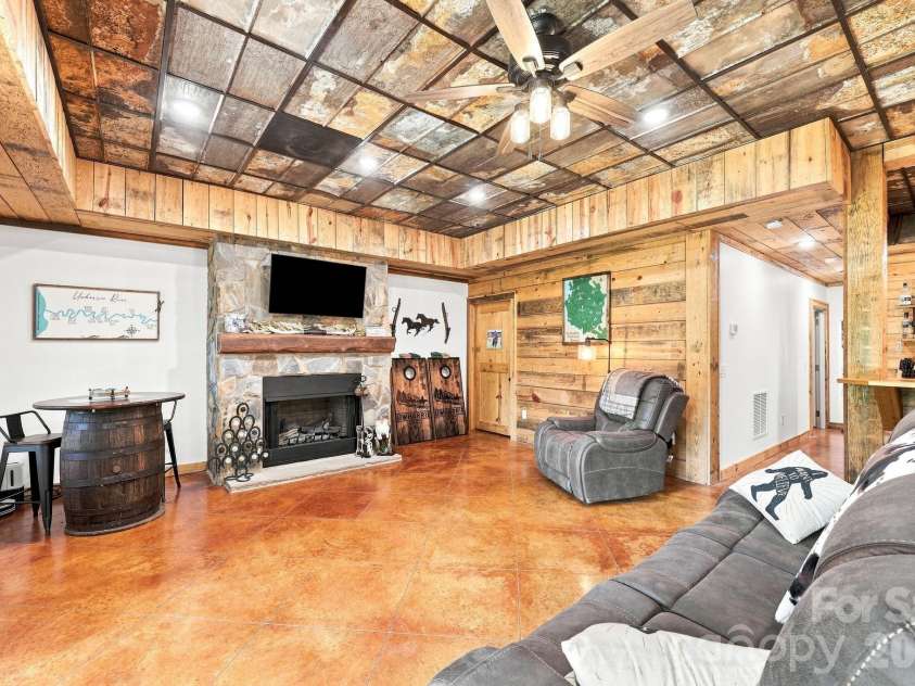 341 Riverbend Road, Troy, NC 27371.  MLS# CAR4419110, YatesRealty ID 48893. 