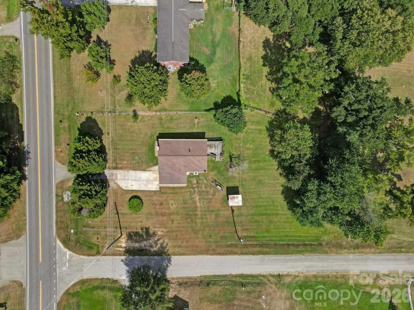 15884 State Highway 200 Highway, Great Falls, SC 29055.  MLS# CAR4421543, YatesRealty ID 48895. 