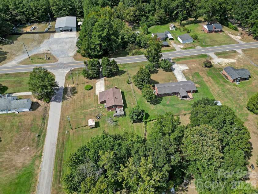 15884 State Highway 200 Highway, Great Falls, SC 29055.  MLS# CAR4421543, YatesRealty ID 48895. 