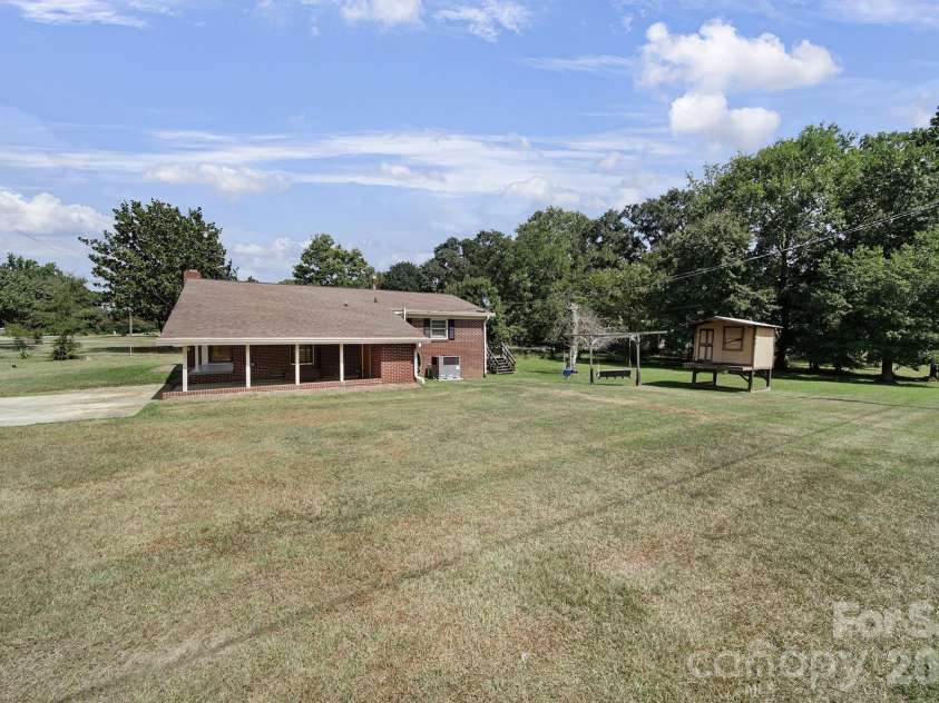 15884 State Highway 200 Highway, Great Falls, SC 29055.  MLS# CAR4421543, YatesRealty ID 48895. 