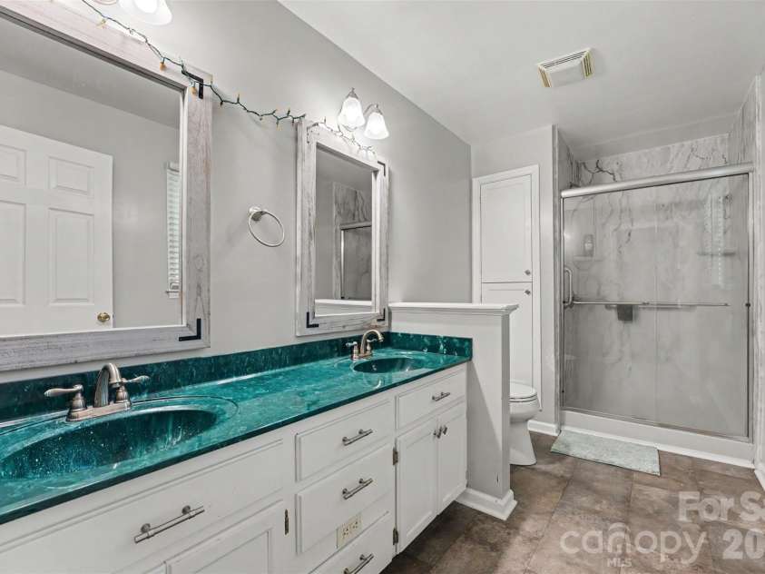171 Bevis Lane, Statesville, NC 28677.  MLS# CAR4420735, YatesRealty ID 48896. 