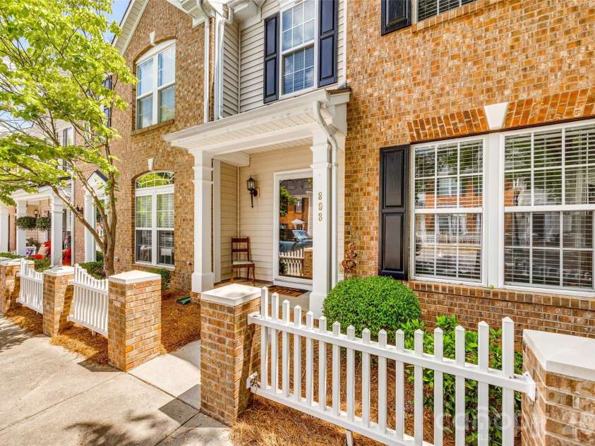 808 Dillard Road, Rock Hill, SC 29730.  MLS# CAR4420862, YatesRealty ID 48898. 