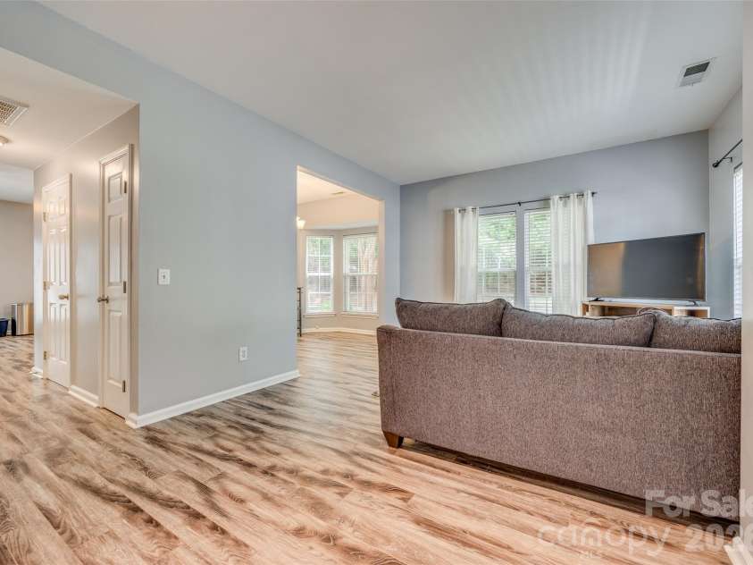 808 Dillard Road, Rock Hill, SC 29730.  MLS# CAR4420862, YatesRealty ID 48898. 