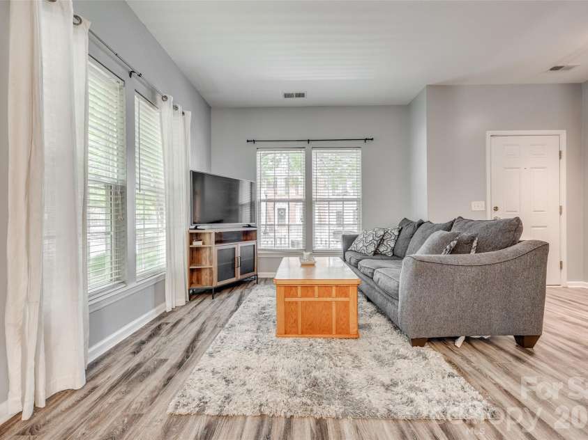 808 Dillard Road, Rock Hill, SC 29730.  MLS# CAR4420862, YatesRealty ID 48898. 