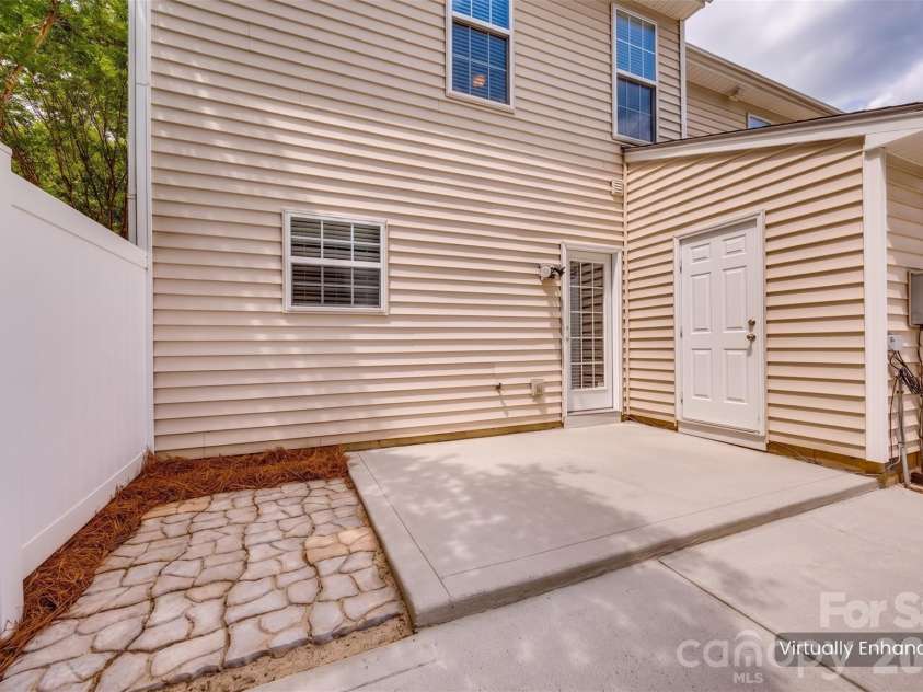 808 Dillard Road, Rock Hill, SC 29730.  MLS# CAR4420862, YatesRealty ID 48898. 