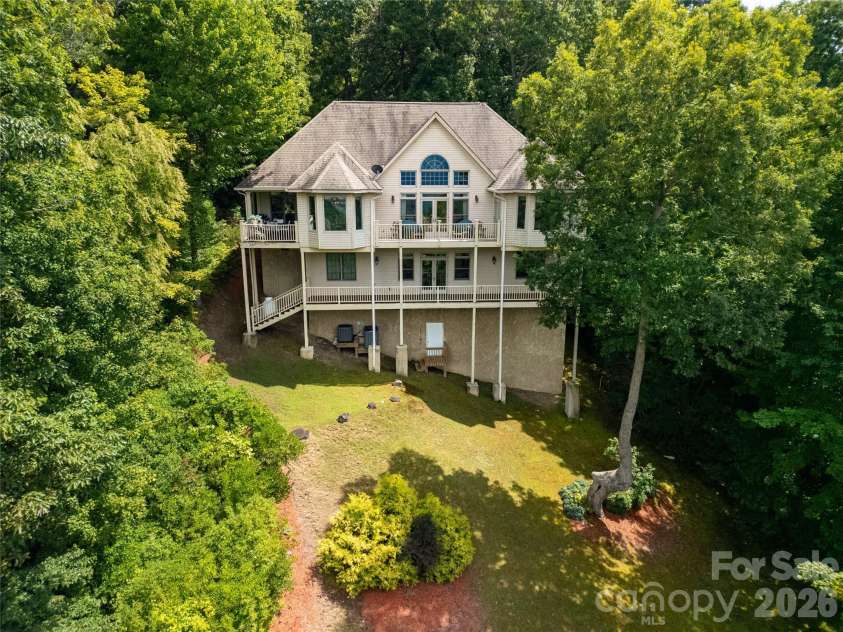 303 Wodigeasgohi Drive, Brevard, NC 28712.  MLS# CAR4419106, YatesRealty ID 48899. Back