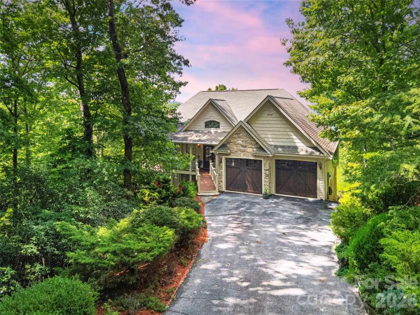 303 Wodigeasgohi Drive, Brevard, NC 28712.  MLS# CAR4419106, YatesRealty ID 48899. From road