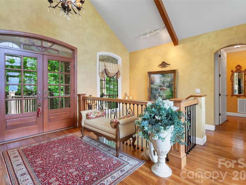 303 Wodigeasgohi Drive, Brevard, NC 28712.  MLS# CAR4419106, YatesRealty ID 48899. Front Entry