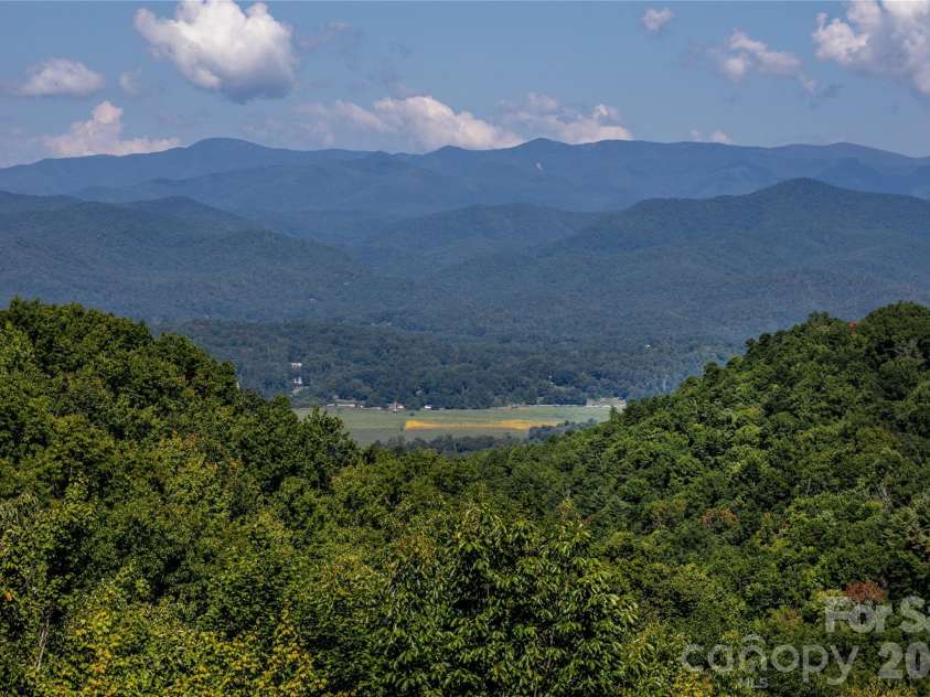 303 Wodigeasgohi Drive, Brevard, NC 28712.  MLS# CAR4419106, YatesRealty ID 48899. View