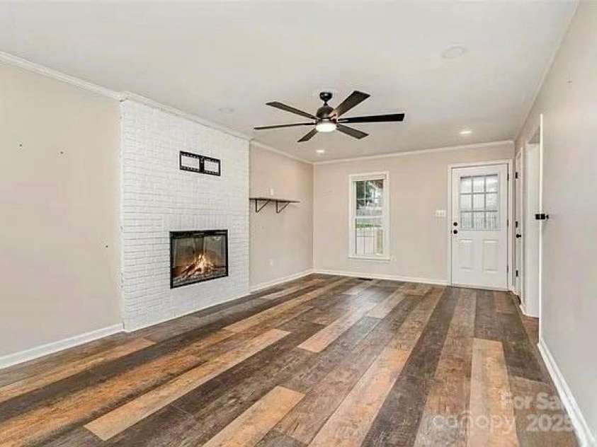 3572 Heather Lane, Gastonia, NC 28056.  MLS# CAR4263749, YatesRealty ID 489. 