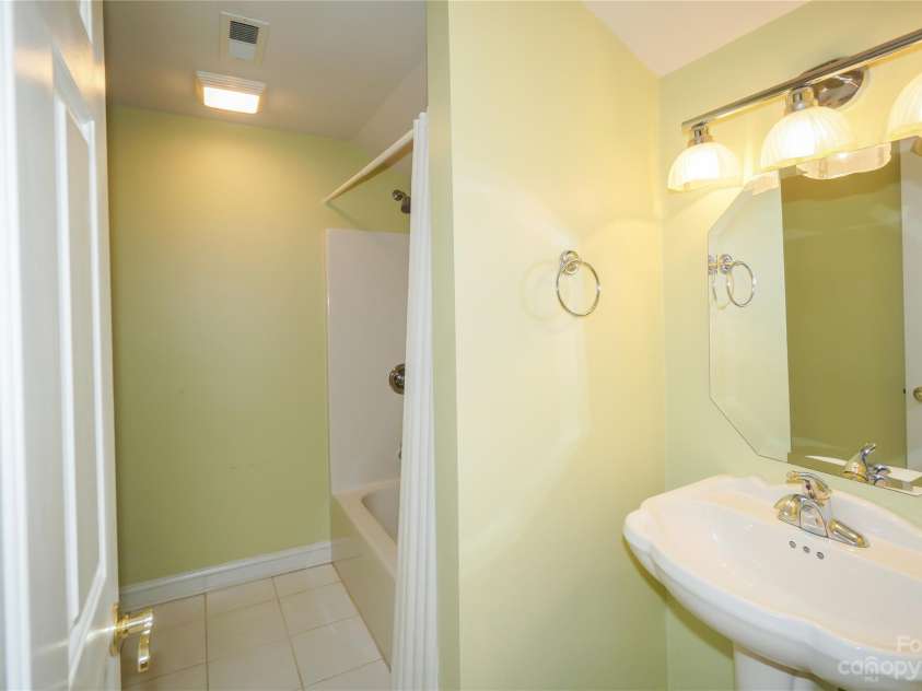 620 9th Street, Albemarle, NC 28001.  MLS# CAR4040968, YatesRealty ID 489. 