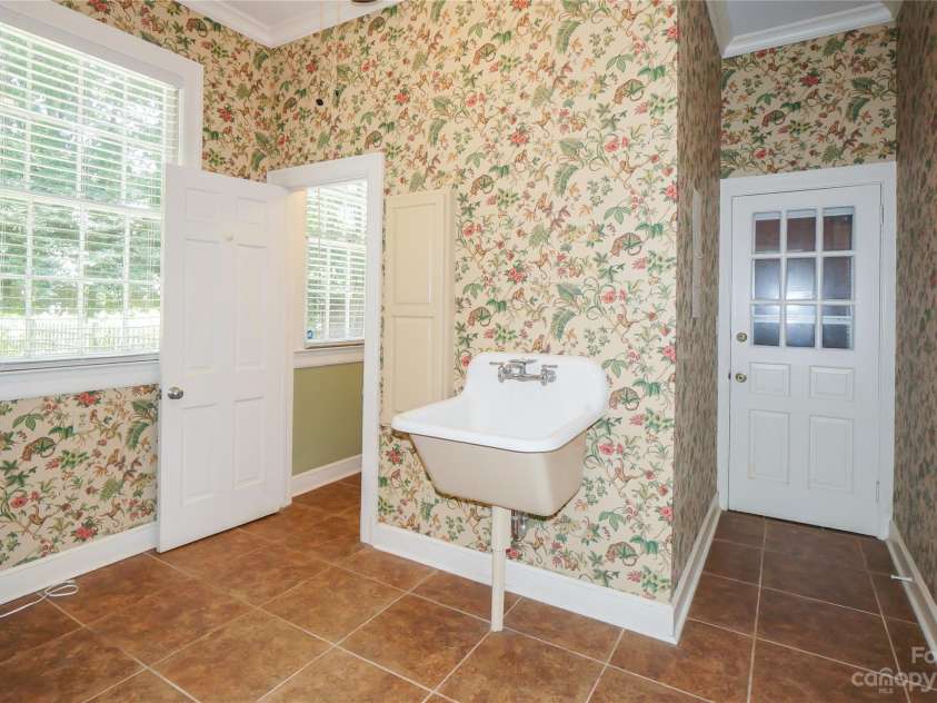 620 9th Street, Albemarle, NC 28001.  MLS# CAR4040968, YatesRealty ID 489. Laundry Room/Mechanical Room